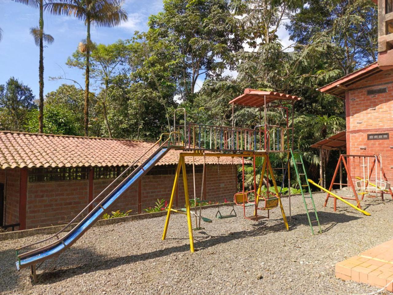 Milpe Hosteria Sapos Y Ranas מראה חיצוני תמונה